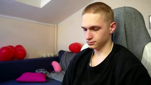 Dustyn online show from February 18, 2025, 2:16 pm