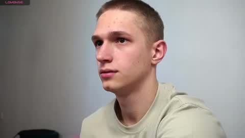 Dustyn online show from February 26, 2025, 7:27 pm