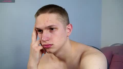 Dustyn online show from February 27, 2025, 10:09 pm