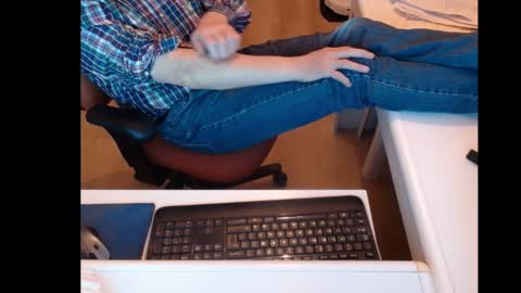 Snapshot of dutchpornking2 chatting on January 13, 2025, 4:51 pm dutchpornking2 online show from January 13, 2025, 4:51 pm