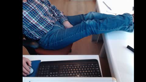 Snapshot of dutchpornking2 chatting on February 2, 2025, 9:19 am dutchpornking2 online show from February 2, 2025, 9:19 am