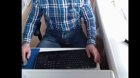 Snapshot of dutchpornking2 chatting on February 4, 2025, 11:38 am dutchpornking2 online show from February 4, 2025, 11:38 am