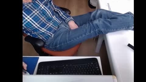 Snapshot of dutchpornking2 chatting on February 9, 2025, 12:52 pm dutchpornking2 online show from February 9, 2025, 12:52 pm