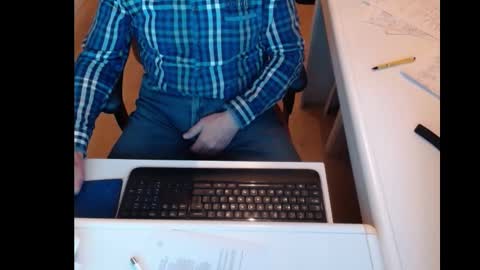 Snapshot of dutchpornking2 chatting on February 10, 2025, 7:17 pm dutchpornking2 online show from February 10, 2025, 7:17 pm