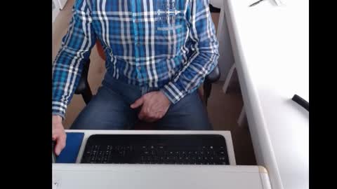 Snapshot of dutchpornking2 chatting on February 24, 2025, 8:06 am dutchpornking2 online show from February 24, 2025, 8:06 am