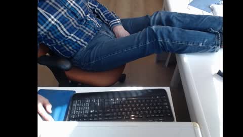 Snapshot of dutchpornking2 chatting on March 9, 2025, 11:47 am dutchpornking2 online show from March 9, 2025, 11:47 am