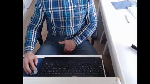 Snapshot of dutchpornking2 chatting on March 10, 2025, 7:53 am dutchpornking2 online show from March 10, 2025, 7:53 am