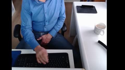 Snapshot of dutchpornking2 chatting on October 11, 2025, 7:51 am dutchpornking2 online show from October 11, 2025, 7:51 am