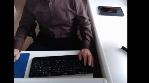 Snapshot of dutchpornking2 chatting on October 22, 2025, 8:03 am dutchpornking2 online show from October 22, 2025, 8:03 am