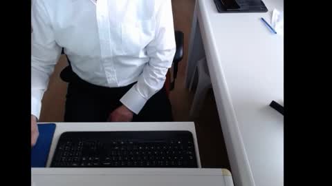 dutchpornking2 online show from December 14, 2025, 8:41 am