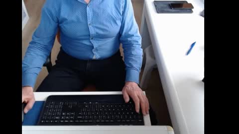 dutchpornking2 online show from March 6, 2026, 7:49 am