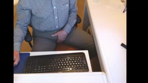 dutchpornking2 online show from May 21, 2026, 7:21 pm