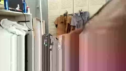 dvsshoes12 online show from October 10, 2025, 9:36 pm