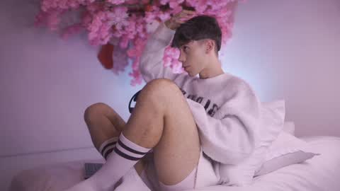 Dwayne xx online show from December 24, 2024, 9:22 pm