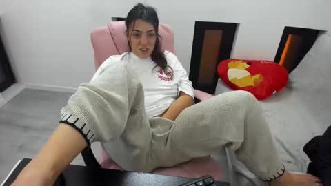 Snapshot of dyanakaylin chatting on January 16, 2026, 5:11 am dayana online show from January 16, 2026, 5:11 am