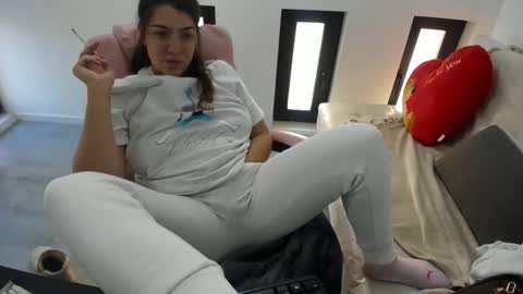 Snapshot of dyanakaylin chatting on February 3, 2026, 6:40 am dayana online show from February 3, 2026, 6:40 am