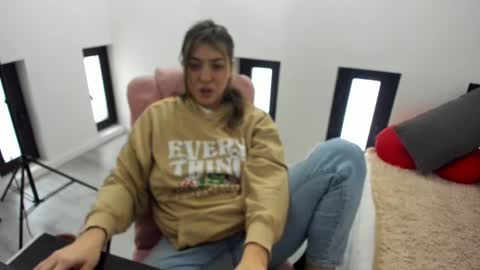 Snapshot of dyanakaylin chatting on February 21, 2026, 6:25 am dayana online show from February 21, 2026, 6:25 am