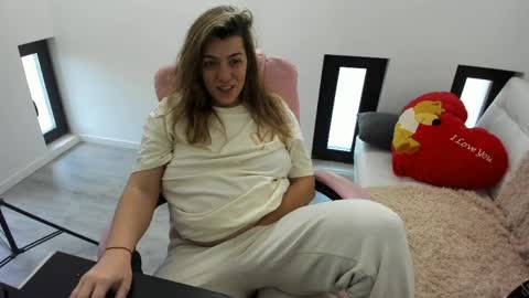 Snapshot of dyanakaylin chatting on April 8, 2026, 4:34 am dayana online show from April 8, 2026, 4:34 am