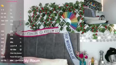 dylan276800 online show from November 5, 2025, 5:02 pm