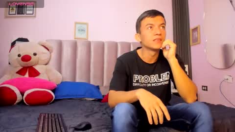 Snapshot of dylan_and_kim chatting on February 10, 2026, 12:31 pm dylan_and_kim online show from February 10, 2026, 12:31 pm