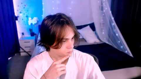 dylan_bold online show from November 13, 2025, 9:30 am