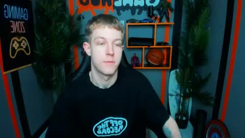 Snapshot of dylan_norton chatting on April 28, 2026, 10:31 am Dylan online show from April 28, 2026, 10:31 am