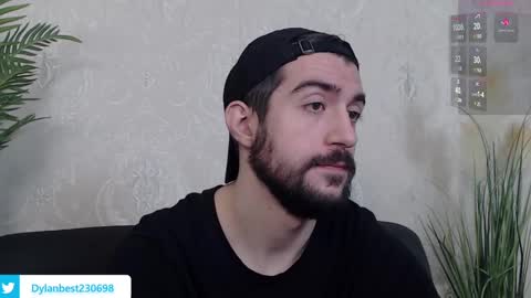 Snapshot of dylan_starxx chatting on December 10, 2024, 6:44 am Dylan online show from December 10, 2024, 6:44 am