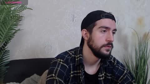 Snapshot of dylan_starxx chatting on December 11, 2024, 5:53 am Dylan online show from December 11, 2024, 5:53 am