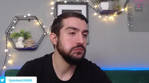 Snapshot of dylan_starxx chatting on December 20, 2024, 7:33 am Dylan online show from December 20, 2024, 7:33 am