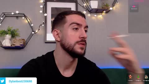 Snapshot of dylan_starxx chatting on December 28, 2024, 12:15 am Dylan online show from December 28, 2024, 12:15 am