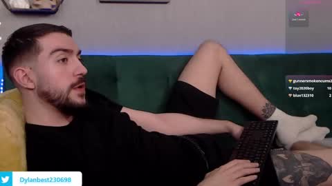 Snapshot of dylan_starxx chatting on December 28, 2024, 3:26 am Dylan online show from December 28, 2024, 3:26 am