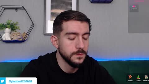 Snapshot of dylan_starxx chatting on December 30, 2024, 6:49 pm Dylan online show from December 30, 2024, 6:49 pm