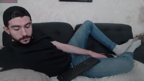 Snapshot of dylan_starxx chatting on January 10, 2025, 11:50 pm Dylan online show from January 10, 2025, 11:50 pm