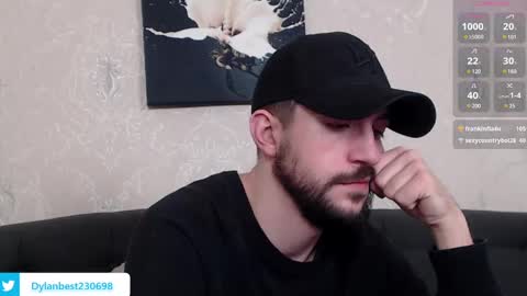 Snapshot of dylan_starxx chatting on January 13, 2025, 9:52 am Dylan online show from January 13, 2025, 9:52 am