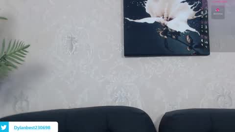 Snapshot of dylan_starxx chatting on February 14, 2025, 6:34 am Dylan online show from February 14, 2025, 6:34 am