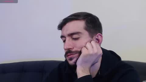 Snapshot of dylan_starxx chatting on February 20, 2025, 2:07 am Dylan online show from February 20, 2025, 2:07 am