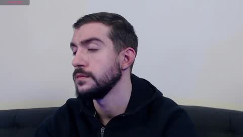 Snapshot of dylan_starxx chatting on February 23, 2025, 1:42 pm Dylan online show from February 23, 2025, 1:42 pm