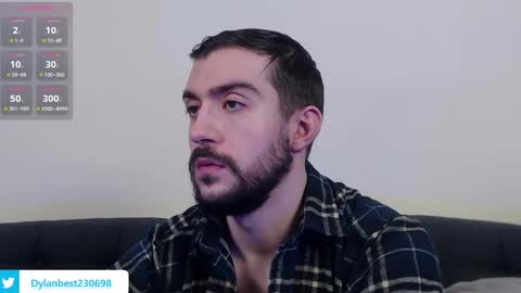 Snapshot of dylan_starxx chatting on February 25, 2025, 11:22 pm Dylan online show from February 25, 2025, 11:22 pm