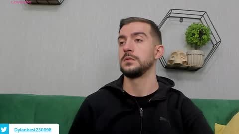 Snapshot of dylan_starxx chatting on October 7, 2025, 9:01 pm Dylan online show from October 7, 2025, 9:01 pm