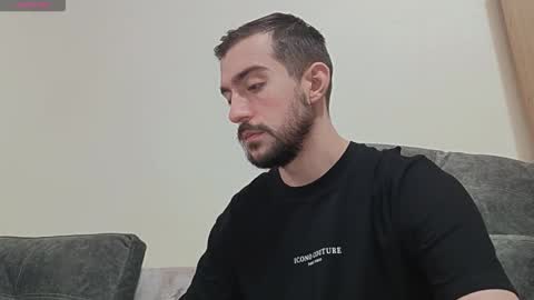 Snapshot of dylan_starxx chatting on October 26, 2025, 6:41 am Dylan online show from October 26, 2025, 6:41 am