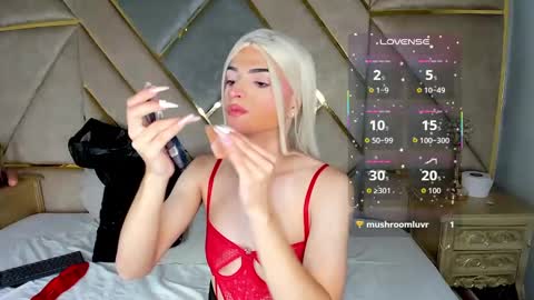 dylan_turner_ online show from October 1, 2025, 3:45 am