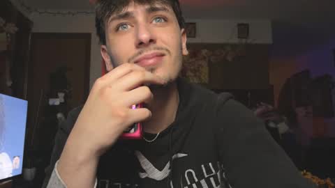 Snapshot of dylandaniel69 chatting on November 26, 2025, 2:23 am Dylan Daniel 7.8 online show from November 26, 2025, 2:23 am