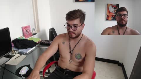 dylanhot10 online show from December 3, 2024, 10:07 pm