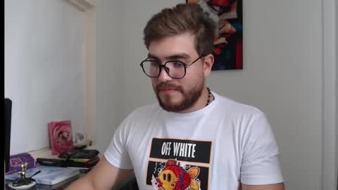 dylanhot10 online show from December 20, 2024, 7:39 pm