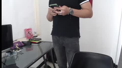 dylanhot10 online show from December 27, 2024, 7:03 pm