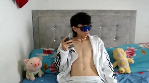 dylann ross online show from April 15, 2026, 4:36 pm