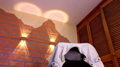 D Y L A N online show from February 2, 2026, 2:10 am