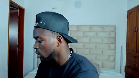 Snapshot of dylantaylor_1 chatting on January 18, 2026, 7:28 pm Dylan Taylor online show from January 18, 2026, 7:28 pm