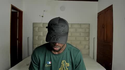 Snapshot of dylantaylor_1 chatting on February 15, 2026, 3:36 am Dylan Taylor online show from February 15, 2026, 3:36 am