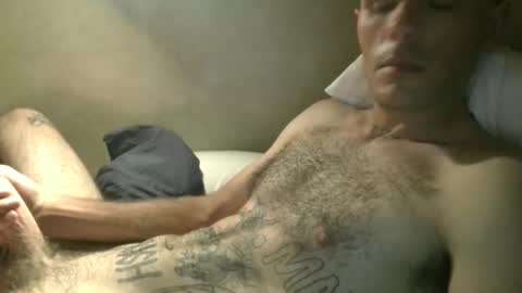 Snapshot of dylp400 chatting on December 27, 2024, 11:39 am dylp400 online show from December 27, 2024, 11:39 am